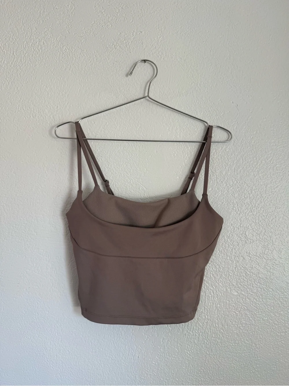 ALO Yoga Size Medium Airlift Street Goddess Bra Tank Taupe